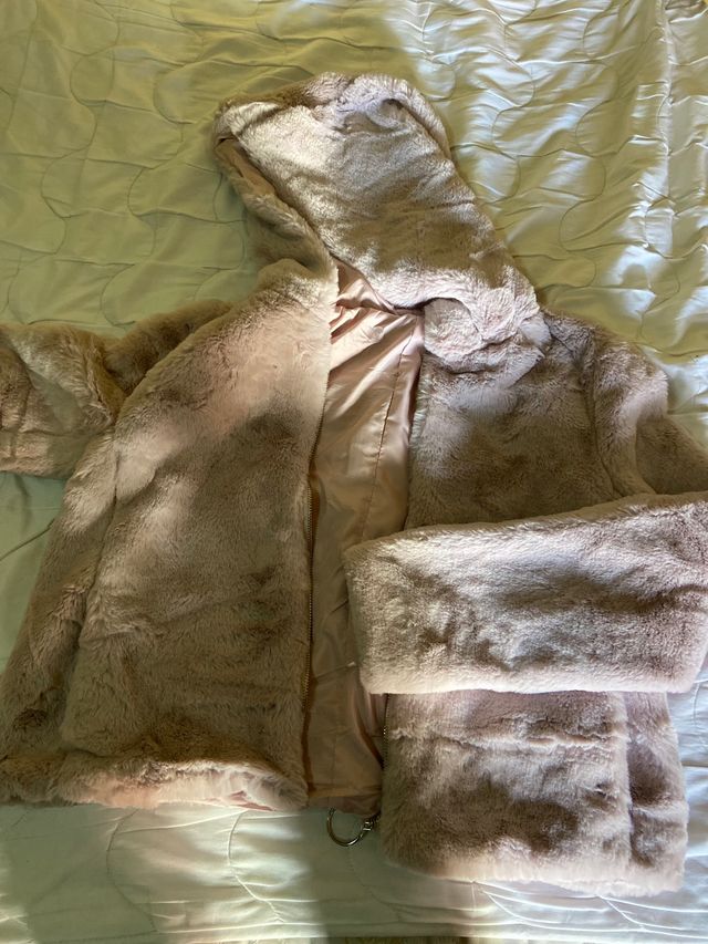 Chaqueta pelocho rosa claro .ENVIOS POR INPOST