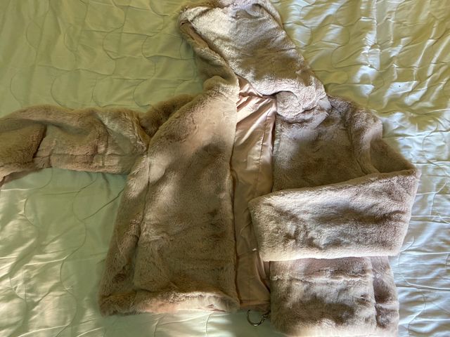 Chaqueta pelocho rosa claro .ENVIOS POR INPOST