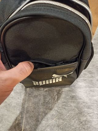 Puma Mini Mochila de Polipiel Con Etiquetas