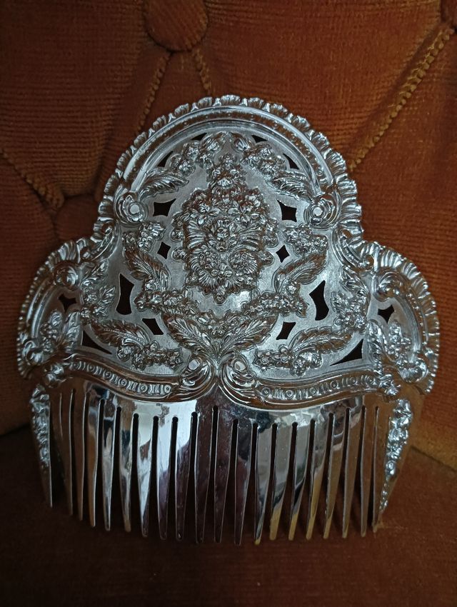 Peineta plata Valenciana