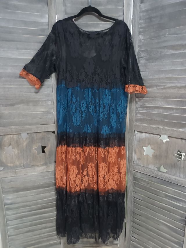 Vestido encaje 🕶 volantes multicolor 🕶 talla U