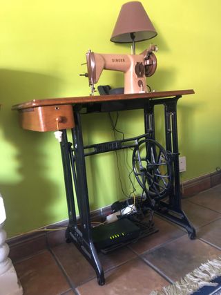 Máquina de coser SINGER
