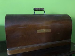 Máquina de coser SINGER