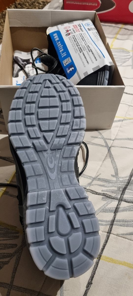 Zapatos de seguridad eléctrica