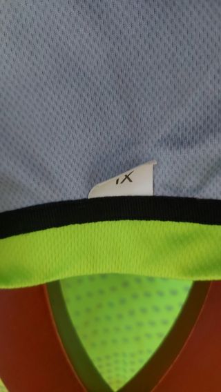 camiseta manga larga y pantalon