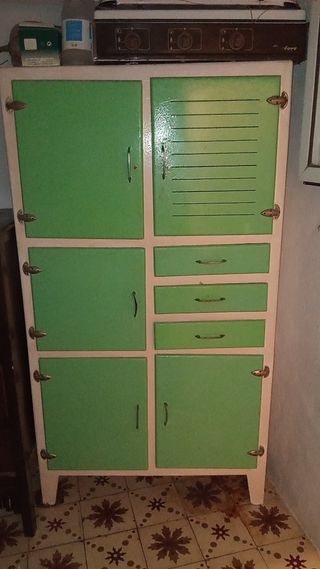 alacena antigua 1:63cm*90cm