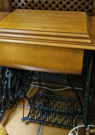 Máquina  de coser Singer