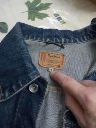 Cazadora vaquera chica Pepe Jeans.