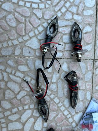 Se venden todo esto es de kawasaki z750 del 2009