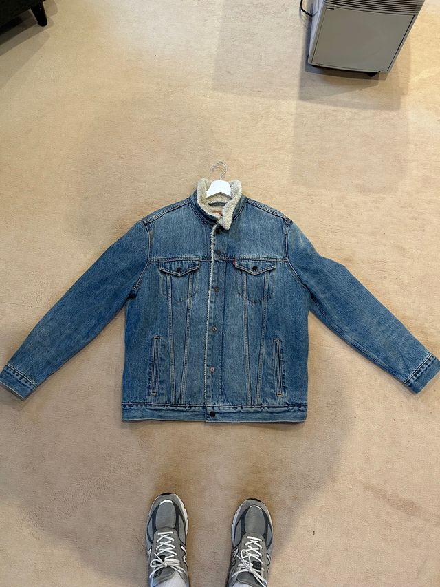 Cazadora vaquera Levis borreguillo