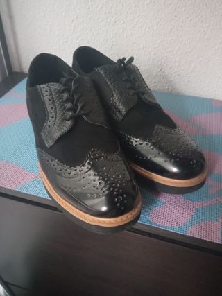 zapato negro mujer