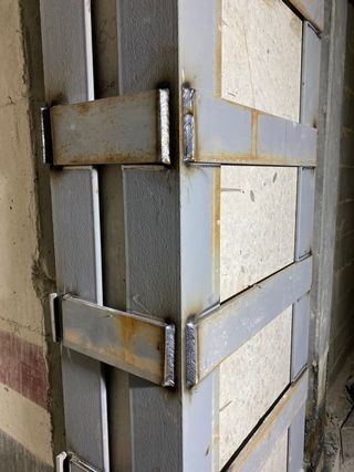 Soldador de estructuras metálicas