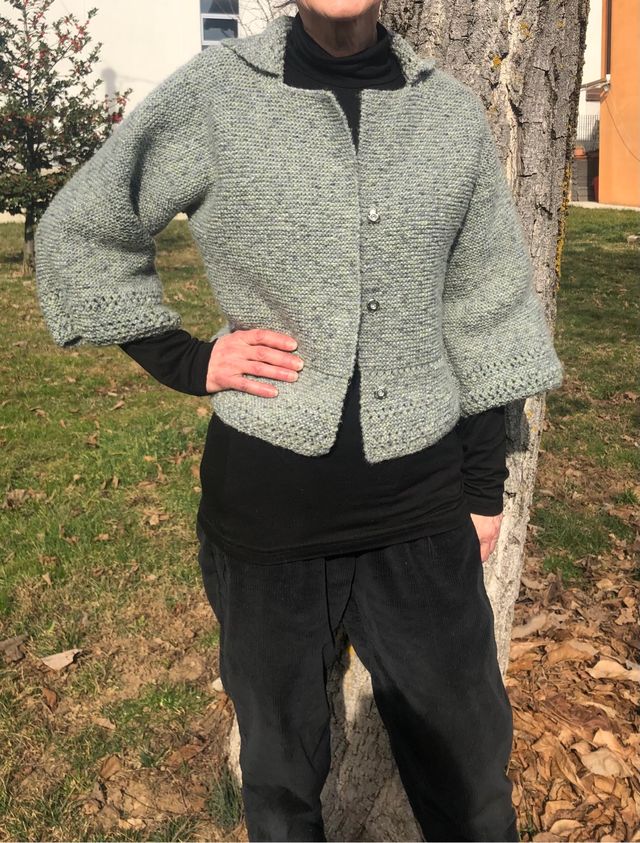 Maglia fatta a mano in lana