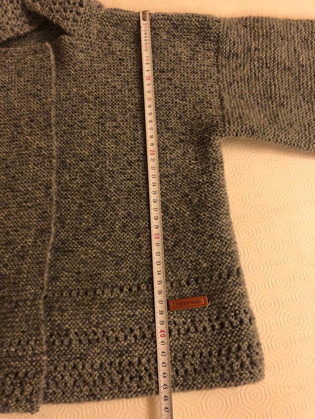 Maglia fatta a mano in lana