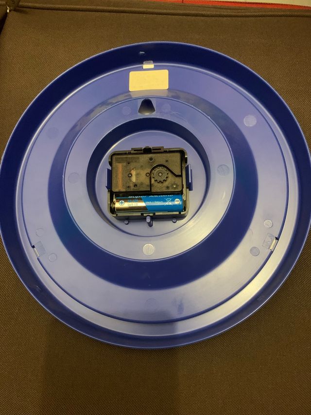 Reloj azul de cocina