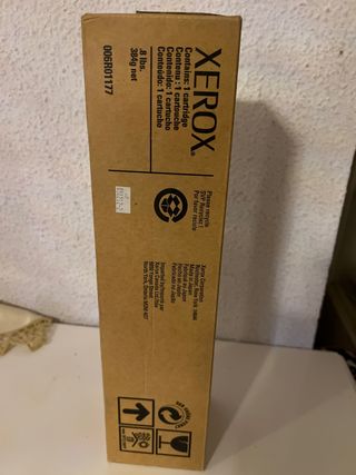 Xerox Magenta toner 
