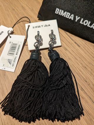 Pendientes borla Bimba y Lola