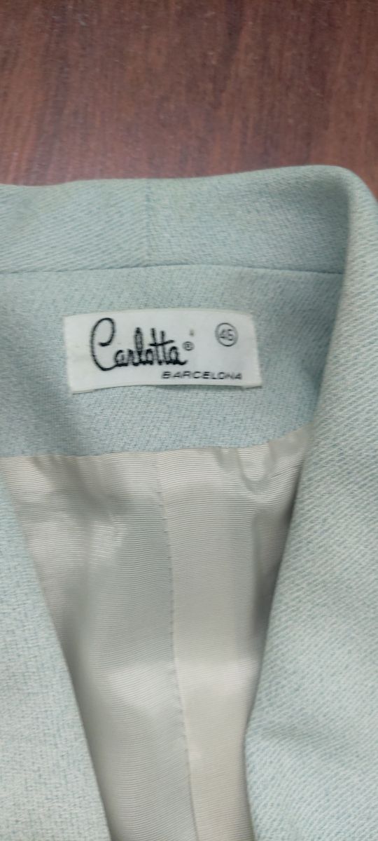 traje chaqueta talla 46