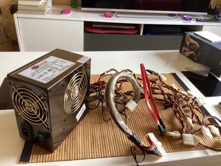Fuente Levicom atx power 550w for pentium IV