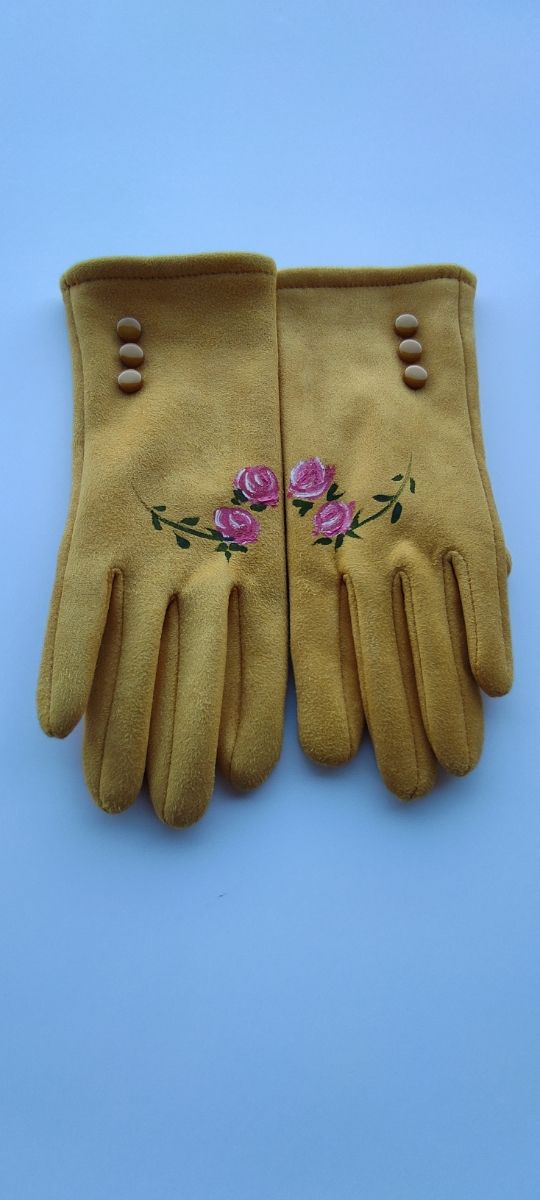 Guantes pintados
