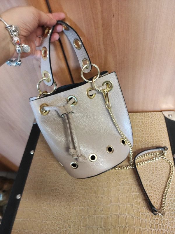 Borsa a sacco in pelle