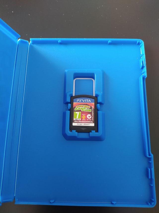 Looney tunes PS vita en perfectas condiciones