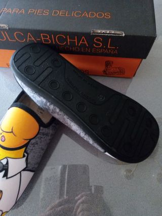 Zapatillas casa Bart Simpson , sin estrenar
