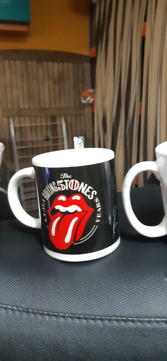 taza Rolling Stones y the beatles