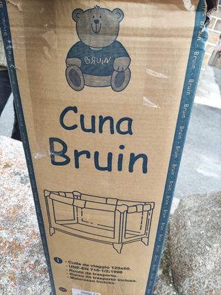 Cuna de viaje.
