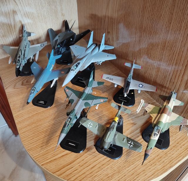 AVIONES Y HELICÓPTEROS