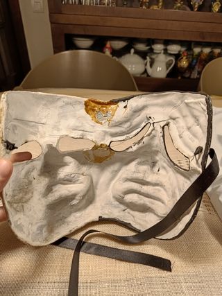 Máscara veneciana auténtica