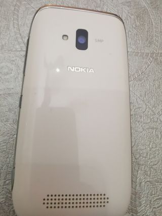 NOKIA LUMIA 610