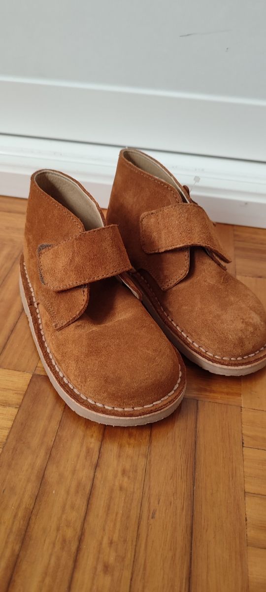 bota niñ@ unisex sin estrenar