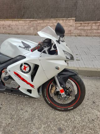 Honda cbr 600rr