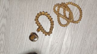 Pulsera con abalorios grandes