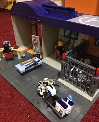 Maletín Comisaría Playmobil