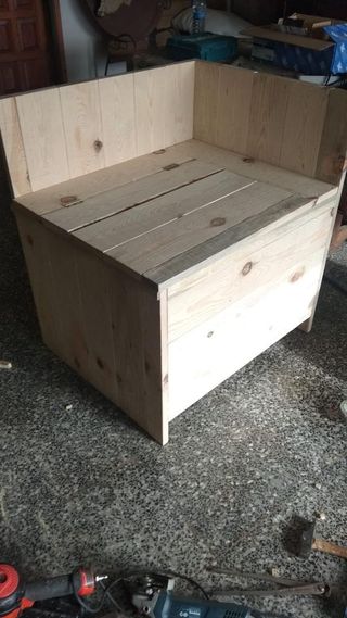 Mueble con gran baul Decorativo y almacenaje