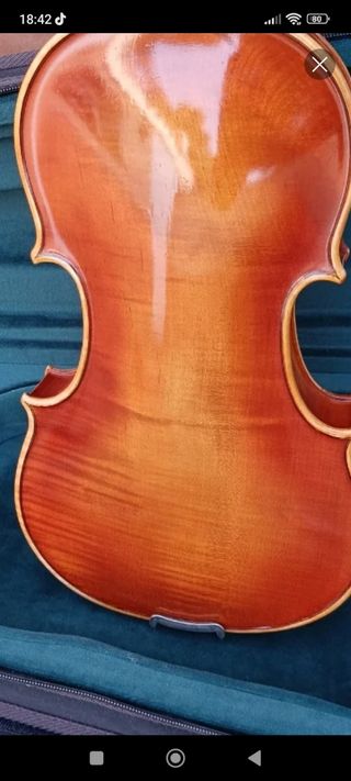Violin artesano con estuche a estrenar 4/4.
