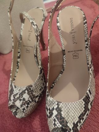 ZAPATOS DE PIEL TALLA 37