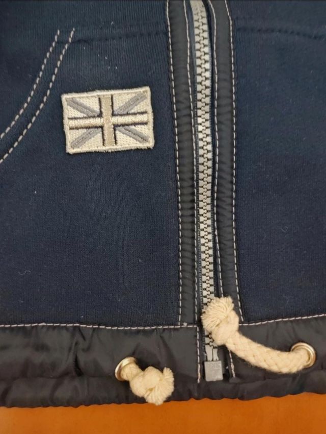 Felpa e cappuccio e zip