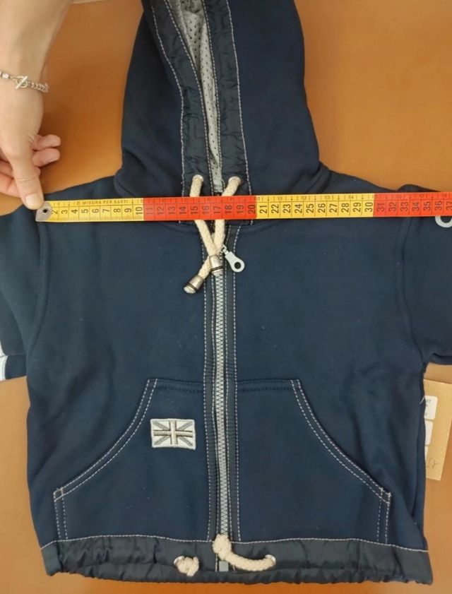 Felpa e cappuccio e zip