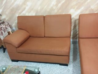 LIMPIEZA Y DESINFECCIÓN PROFESIONAL DE SOFÁ