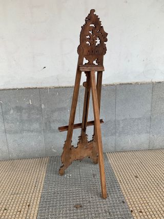 Caballete antiguo de caoba