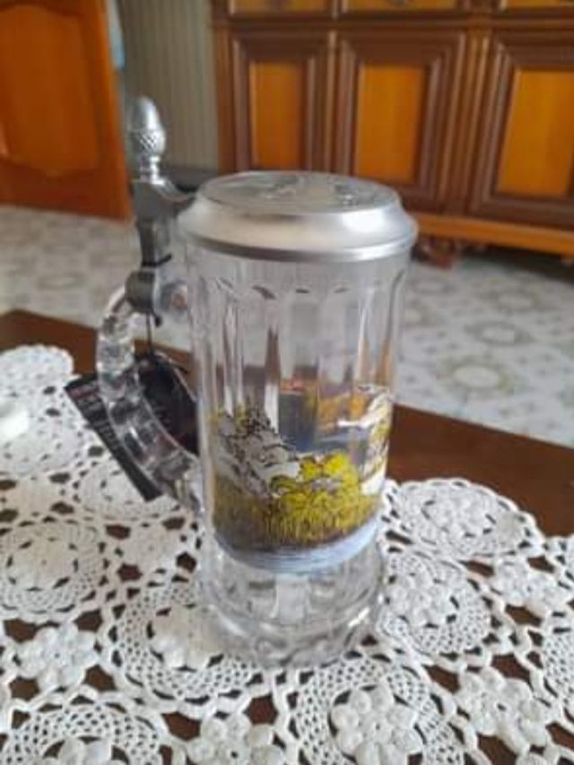 antico boccale di birra