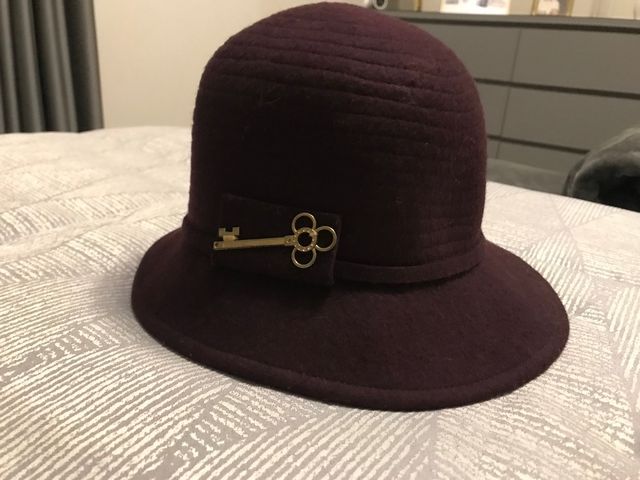 Cappello bordeaux 