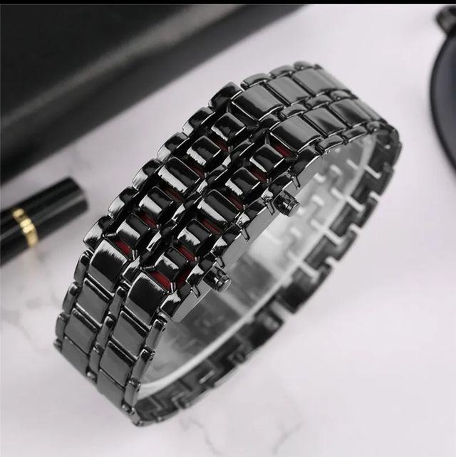 Relojes unisex pulseras preciosas LED