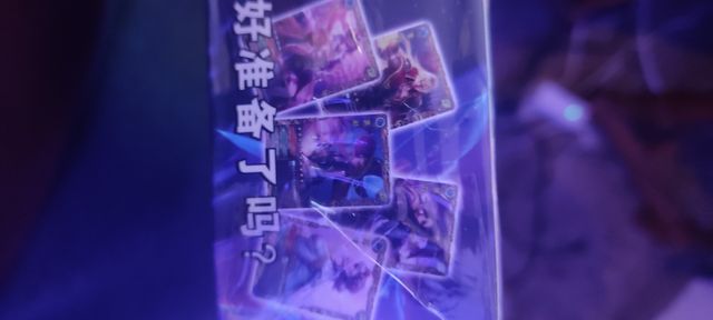 caja de 30 sobres de cartas KING of Glory