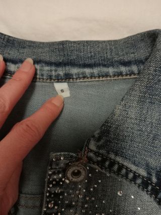 Cazadora vaquera brillo.