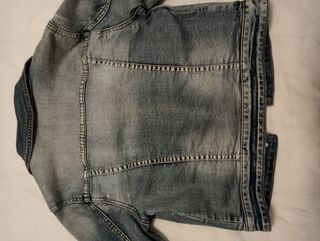 Cazadora vaquera brillo.