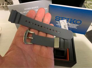 RELOJ SEIKO TORTUGA DAWN GREY